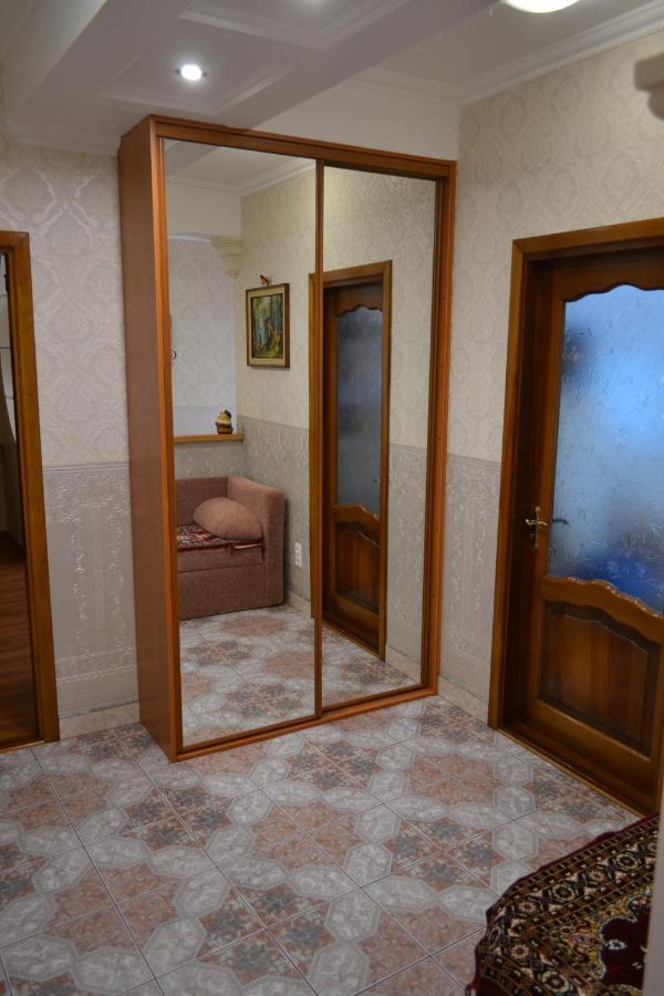 Executive Suite In The Centre Ternopil Esterno foto